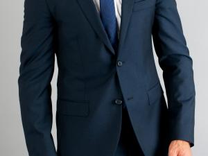 Tips Memilih Jas Pria Pada Momen-Momen Khusus