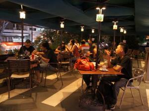 Liburan ke Simpang Lima? Singgah Dulu ke Tempat-tempat ini!